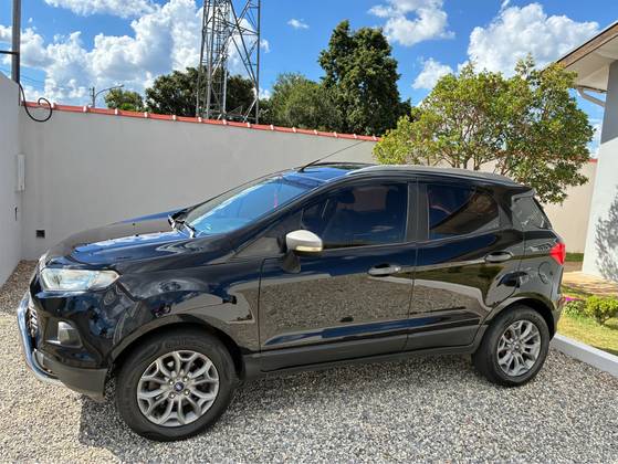 FORD ECOSPORT 1.6 FREESTYLE 16V FLEX 4P MANUAL FORD ECOSPORT 1.6 FREESTYLE 16V FLEX 4P MANUAL